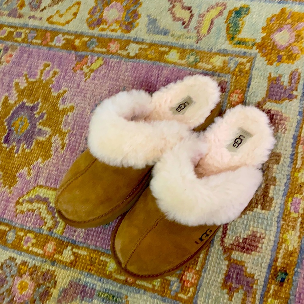 Kids brown if slippers